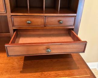#6 - $250 - Desk wood 51x30x67