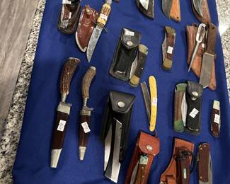variety of US / Sweden / German knives - NO PRE SALES OF KNIVES