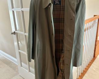 #34 - $150 - Burberrys jacket - green