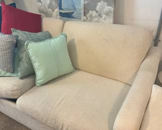 #20 - $200 - Lazy boy cream hideaway bed full size 70x35x30