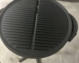 #25 - $80 - George foreman standing electric grill (one in new condition)