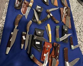 variety of US / Sweden / German knives - NO PRE SALES OF KNIVES