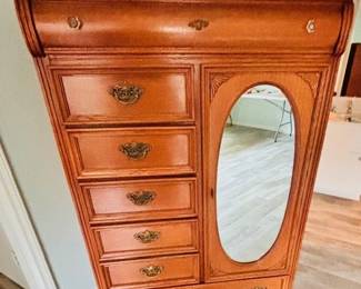 Brannon Wardrobe