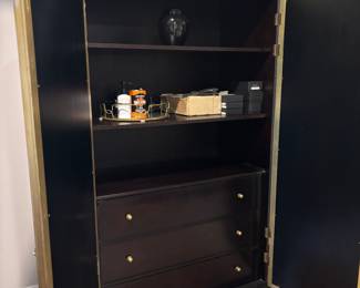 HICKORY CHAIR ACADAMY ARMOIRE W/LEMON GILDING