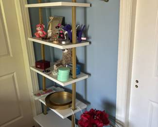 LADDER SHELF