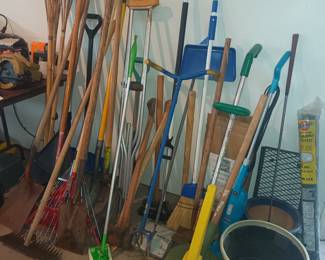 Yard tools