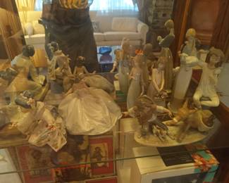 Lladro figurines with boxes