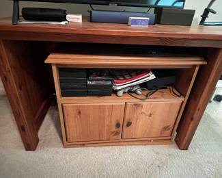 Desk 
Tv stand 