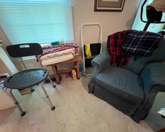 Medical equipment 
Recliner