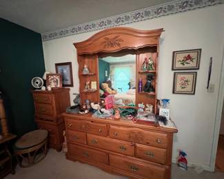 Night stands and bedroom furniture 