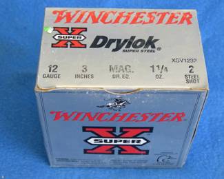 Lot 362. 25 Winchester 2-shot steel, 12-gauge rounds