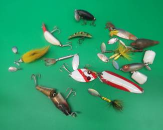 Lot 33. Bag O' Baits: Wooden jointed Pikie with tack eyes.Red Eye Wiggler.Heddon Tad Polly.And more