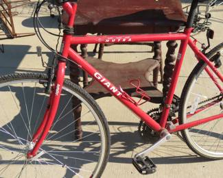 Lot 306. Giant all terrain fitness sport 19" boy's 21-speed bicycle. Needs some TLC
