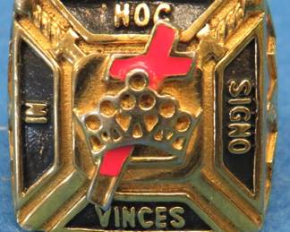 Lot 24. Masonic Knights Templar size 12.25 ring. Unknown composition.