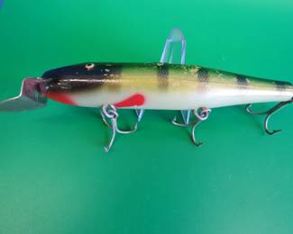Lot 341. CCBC 5 1/2" Pikie 2300