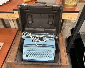 Smith-Corona Coronet Super 12 Typewriter