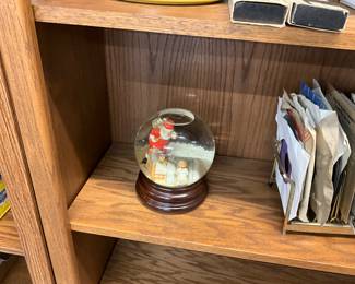 Santa Christmas Snow Globe