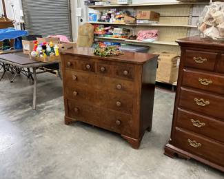 Wood Dresser