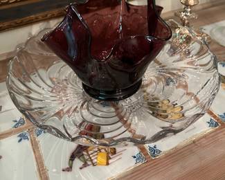 Handkerchief amethyst vase 