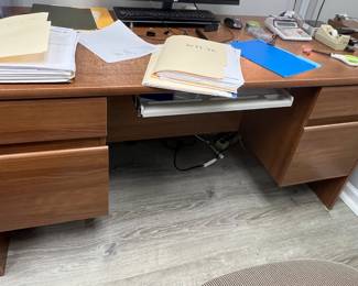 113. 4 Drawer Desk w/ Keyboard Tray
