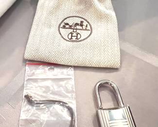 59. Vintage Hermes Picotin Bucket Bag Extra Large Size 