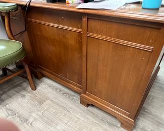 115. Vintage 9 Drawer Desk