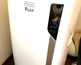 76. Delonghi Pinguino 6 AC