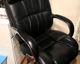 Black Leather Office Chair