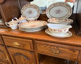 "Hostess" by Gold Hill made in Occupied Japan 12 Nine piece place settings with 11 serving pieces. 