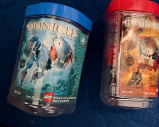 Tons of Lego Bionicle tubes and accessories