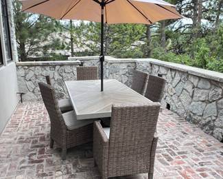 Outdoor Dining Set with Umbrella, Wicker Chairs, Rectangular Table, Patio Furniture