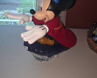 Mickey sorcerer light up big fig
