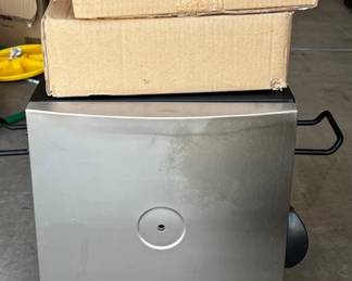 Masterbuilt Portable Gas Smoker
