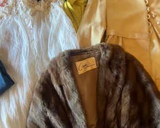 Vintage Womens Clothing