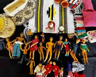 Bendy Dolls, Textiles, Vintage BathtubOil Lamp