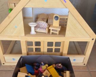 Scandinavian Wood Dollhouse wFurniture