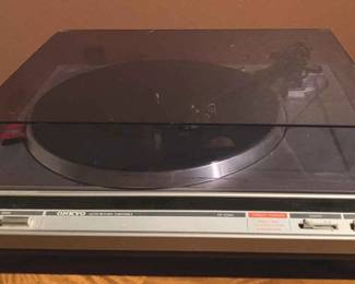 Onkyo CP1026A Turntable