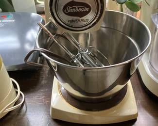 Sunbeam electric mixer 