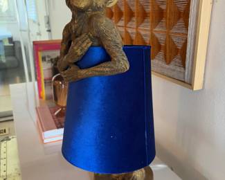 Monkey lamp