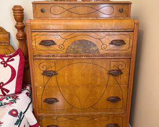 Vintage waterfall chest