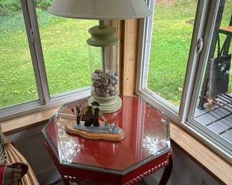 Lighted stained glass fisherman decor