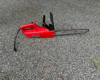 Electric chainsaw
