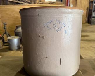 5 gallon Crock