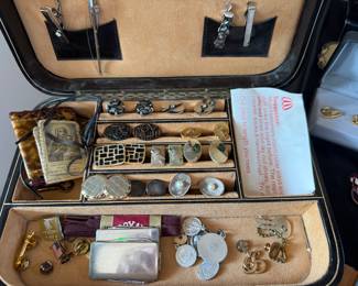 Vintage cufflinks & assorted mens' jewelry