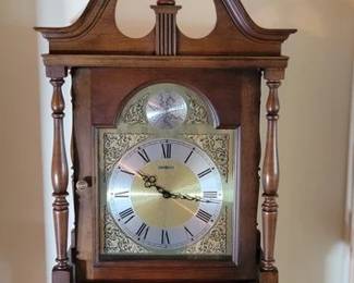Howard Miller vintage case clock