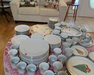 China and dishware sets