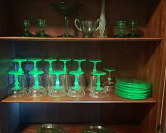 Vaseline glass under black light