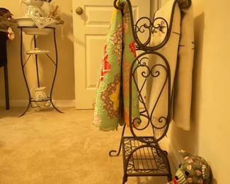 Quilt stand & handmade quilts
