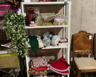 Tree skirts, tree decor
