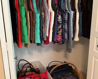 Women’s vests sizes S-L